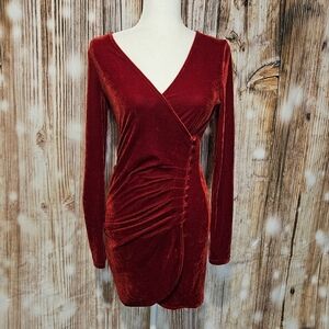 Aura red velvet long sleeve bodycon mini dress size small